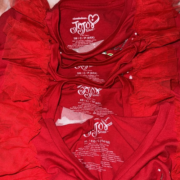 FREE with purchase!!! Jojo Siwa Shirt 🎀 - Picture 3 of 3